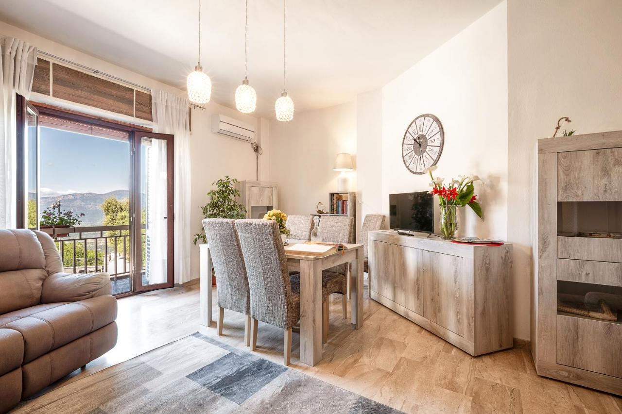 Ferienwohnung A Su Santu Nigola Baunei Exterior foto