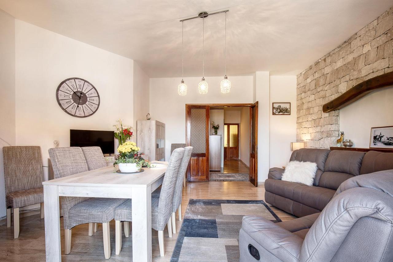 Ferienwohnung A Su Santu Nigola Baunei Exterior foto